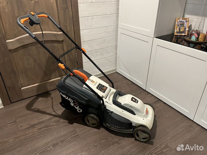 Газонокосилка Daewoo LE1300. Под ремонт