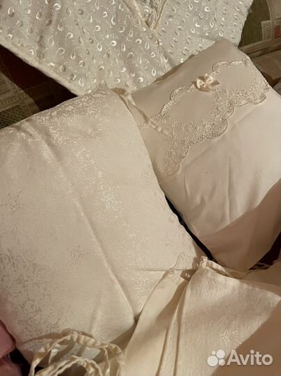 Бортики в кроватку