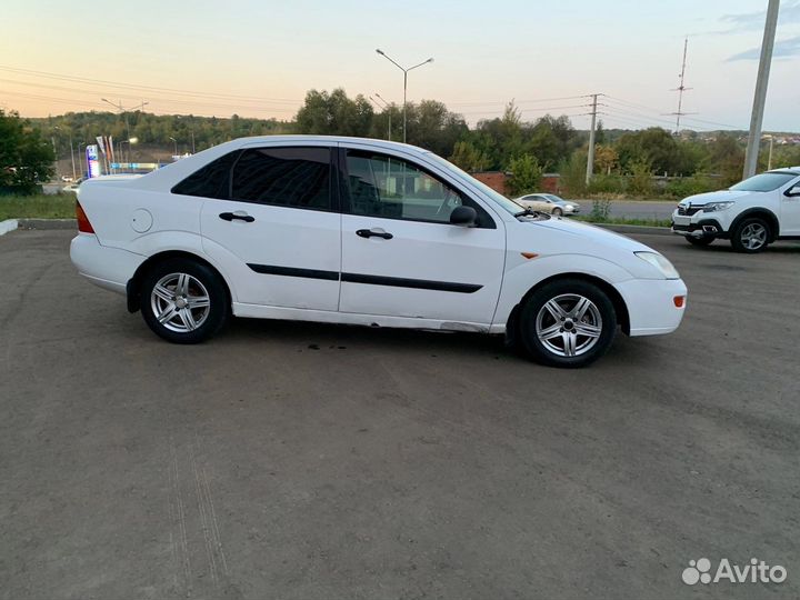 Ford Focus 1.6 МТ, 2001, 238 000 км