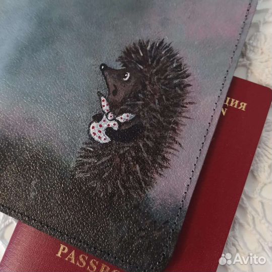 Обложка на паспорт, ручная роспись