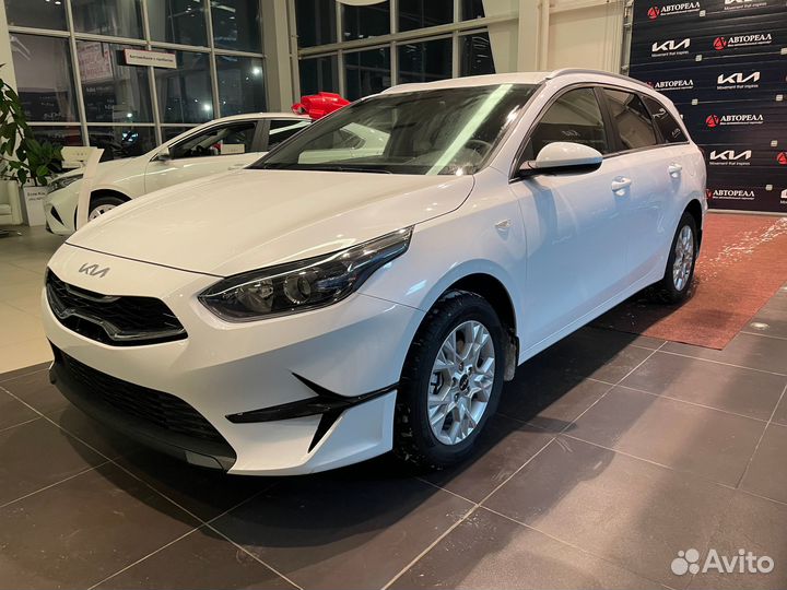 Kia Ceed 1.6 AT, 2023