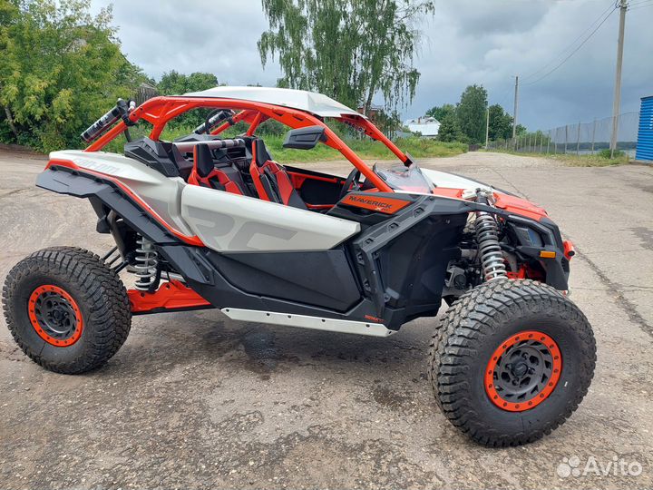 BRP Can-Am Maverick XRC Turbo RR