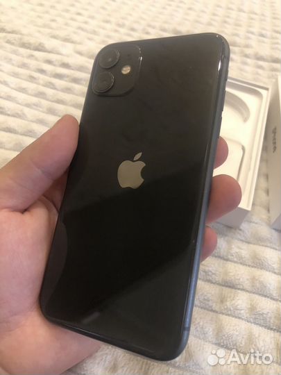 iPhone 11, 64 ГБ