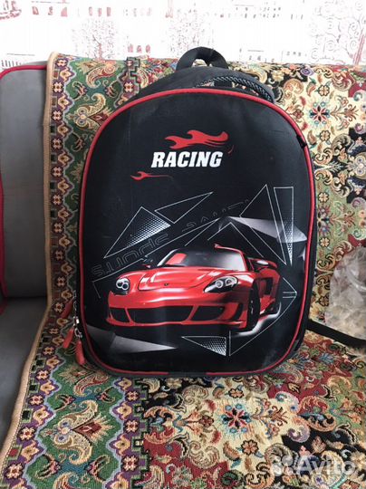 Рюкзак школьный