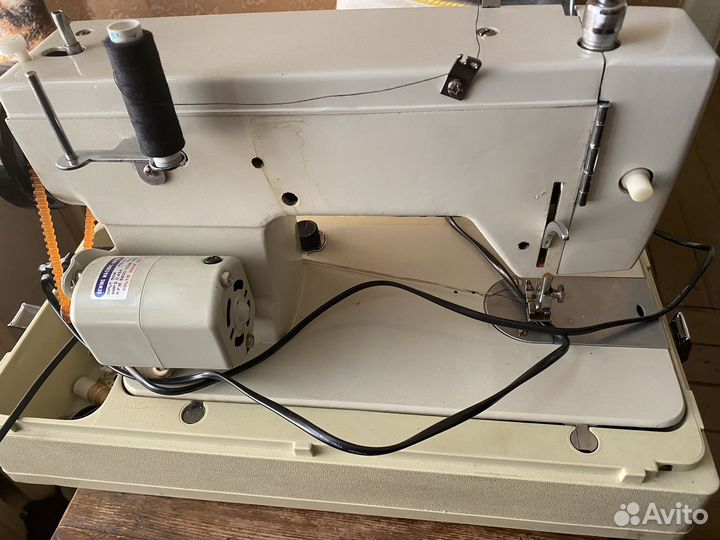 Швейная машина Brother