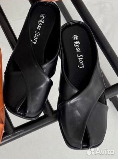 Шлепанцы женские