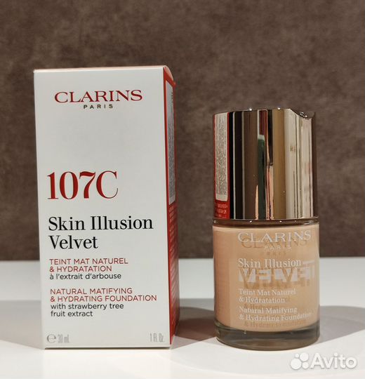 Clarins увлажняющий тональный крем