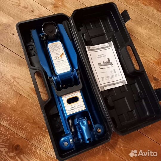 Домкрат подкатной 3 т. Бронь до 17.08