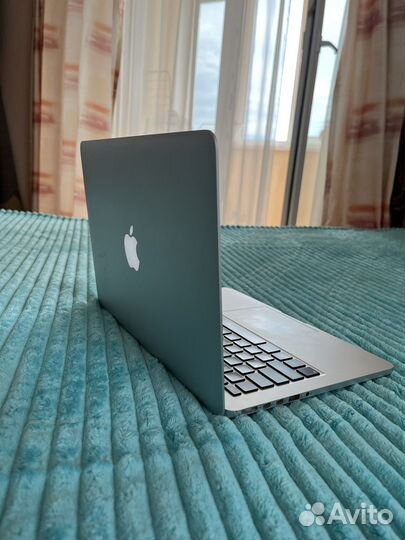 Apple MacBook Pro 13