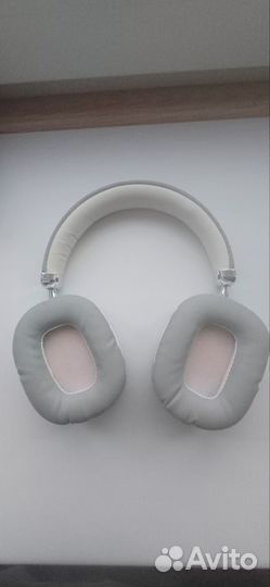 Беспроводные наушники