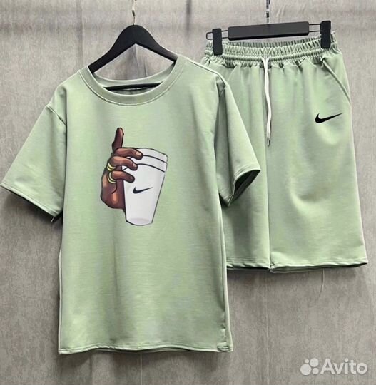 Костюм со стаканом nike