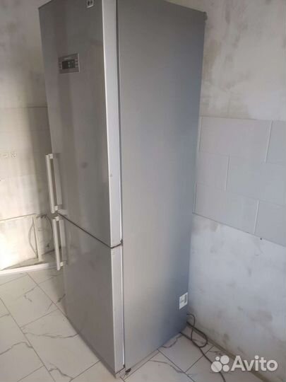 Холодильник бу LG