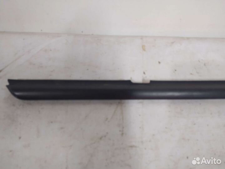 Бархотка задняя правая Опель Астра Н