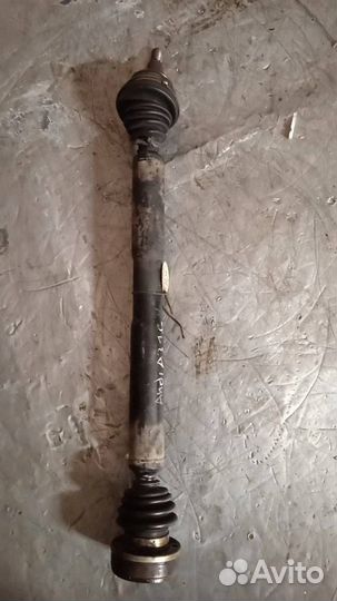 Полуось передняя правая Audi A3 8L 8L1 1999