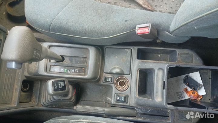 Mitsubishi Pajero 2(разбор)