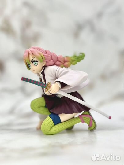 Аниме фигурка Demon Slayer - Мицури Канродзи