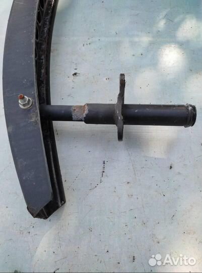 Усилитель бампера переднего 3B0807109A