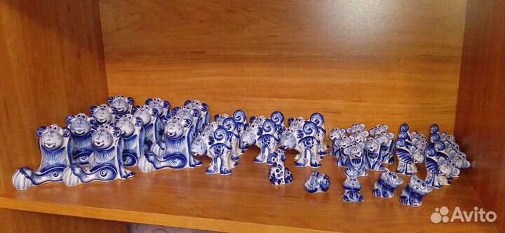 Гжелевский сувенир ручной работы