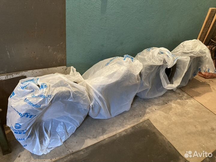 Kormoran Ultra High Performance 255/45 R18