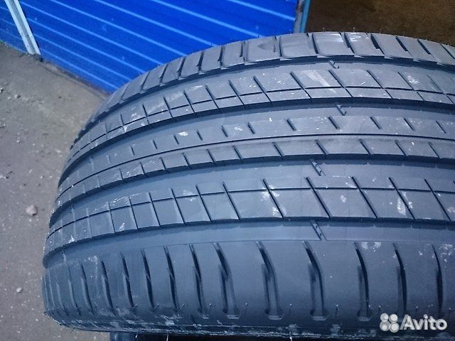 Michelin Latitude Sport 3 ZP 245/45 R20 и 275/40 R20