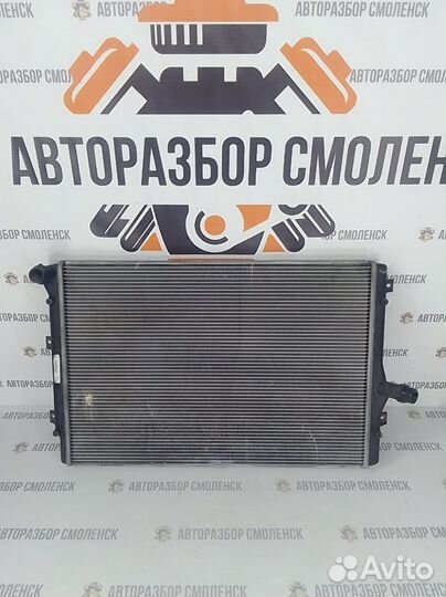 Радиатор охлаждения двигателя VW Passat B6