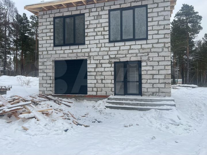 Коттедж 150 м² на участке 6,5 сот.