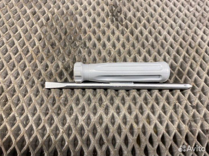 Отвертка Bmw X5 E53 M54 2004