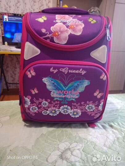 Ранец школьный для девочки новый