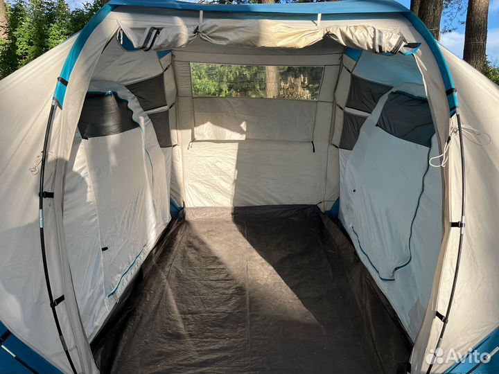 Палатка туристическая Quechua Arpenaz Family 4.2