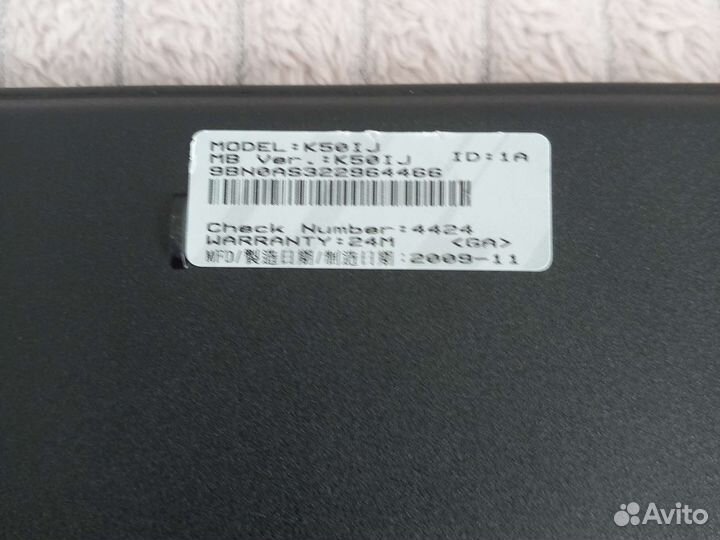 Ноутбук Asus 2009 года