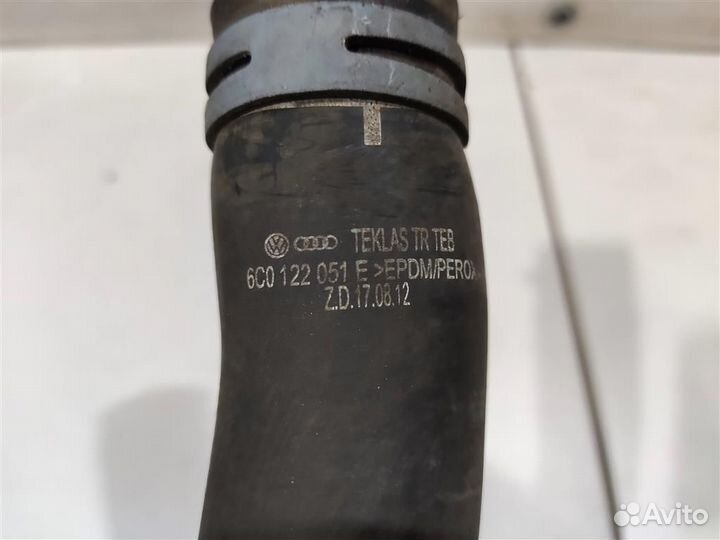 Патрубок радиатора Skoda Rapid