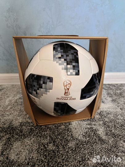 Футбольный мяч adidas чемпионат мира 2018