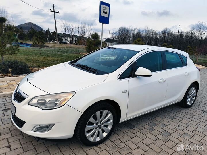 Opel Astra 1.6 AT, 2012, 193 000 км