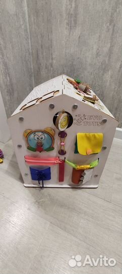 Бизиборд домик со светом большой