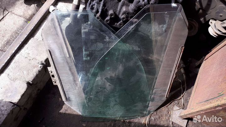 Стекло переднее боковое ваз 2110