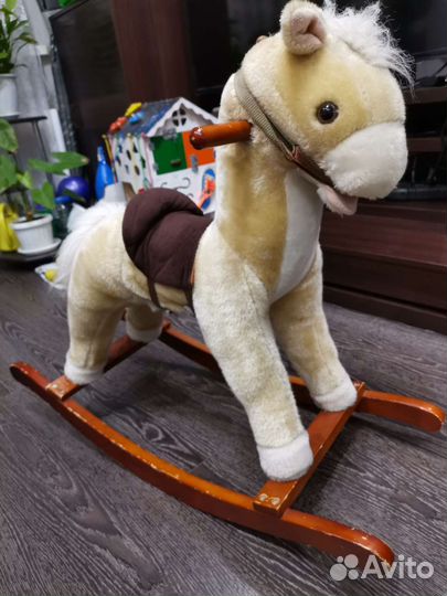 Качалка лошадь