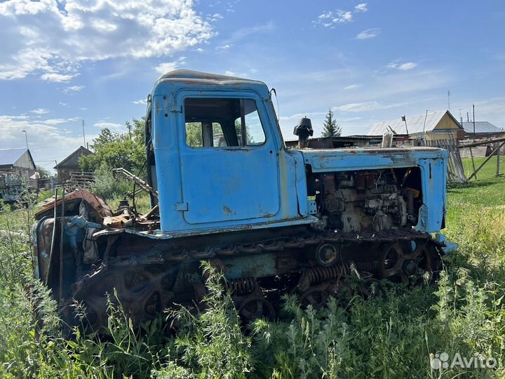 Трактор, 1977