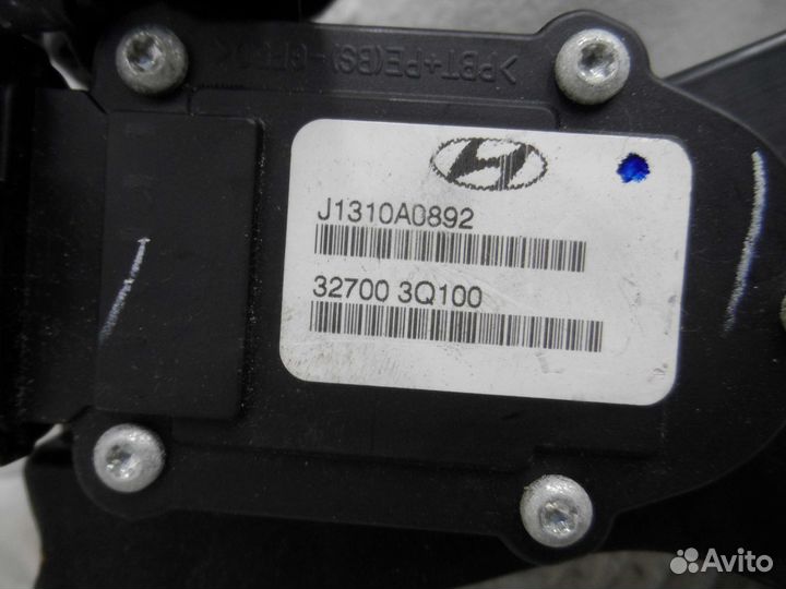 Педаль газа Hyundai Sonata 6 YF 327003Q110