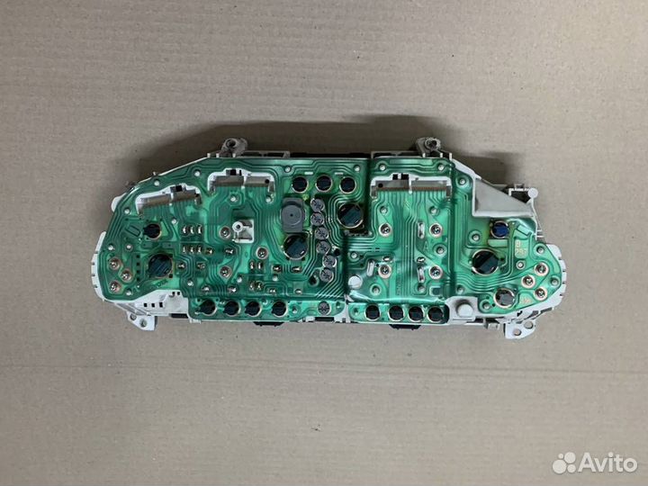 Спидометр toyota carina AT192