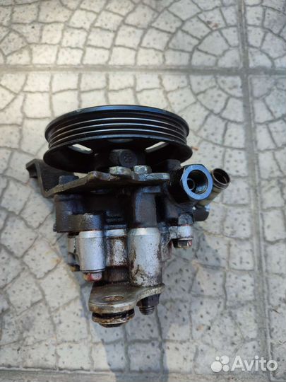 Насос гидроусилителя руля 44320-48040