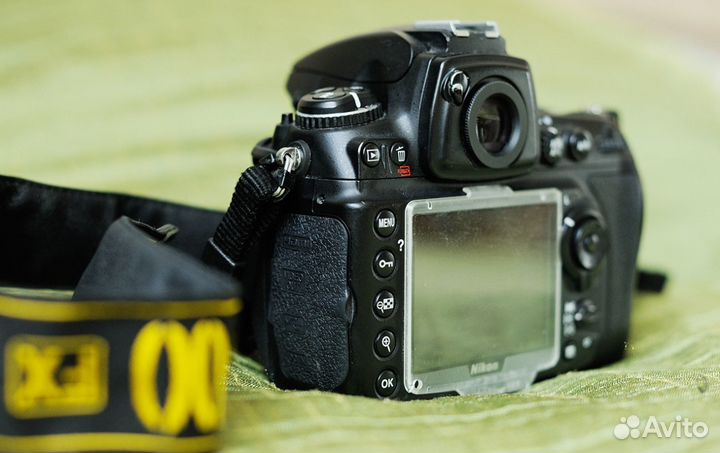 Камера Nikon D700