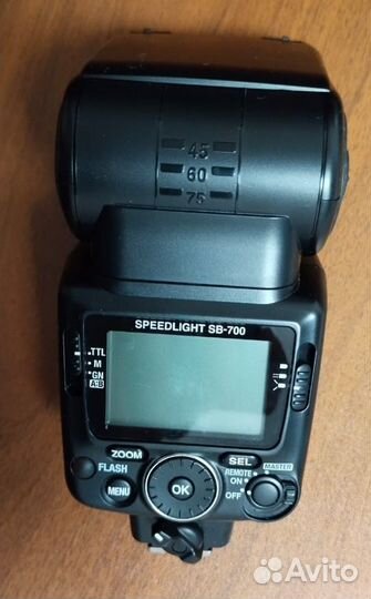 Вспышка Nikon Speedlight sb 700