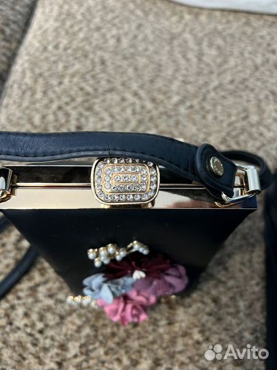 Сумка клатч бокс с вышивкой