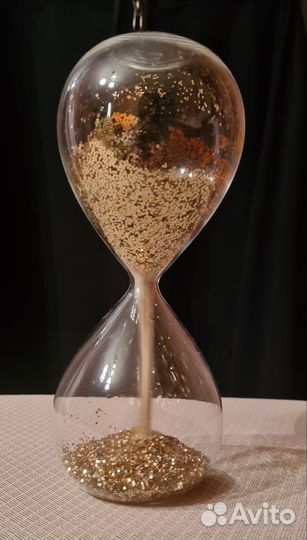 Песочные часы декоративные