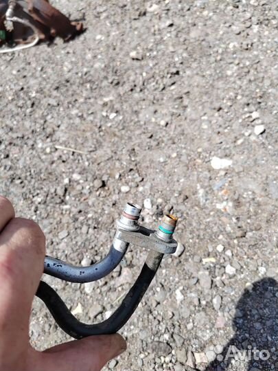 Трубки Гура Peugeot 307