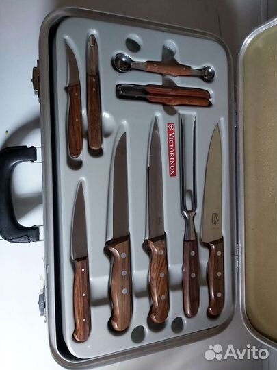 Набор ножей victorinox