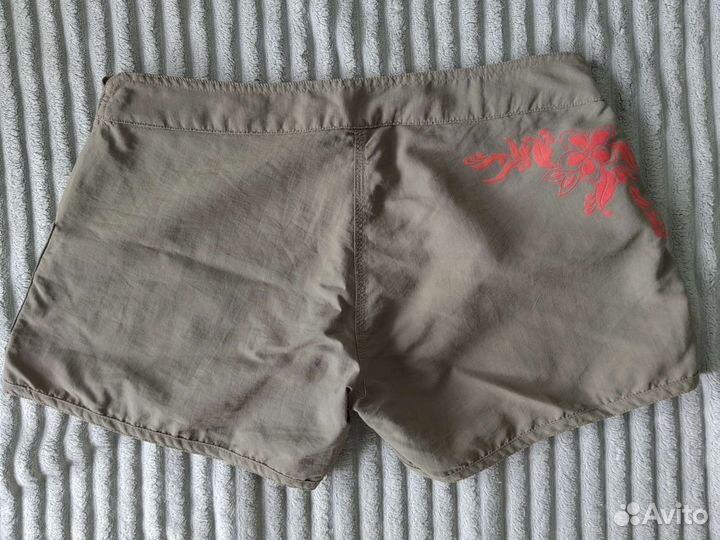 Шорты женские
