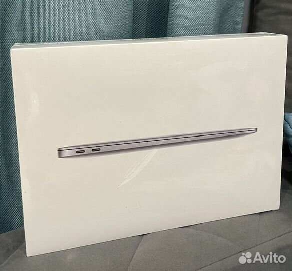 MacBook Air 13 M1/8/256 Новый
