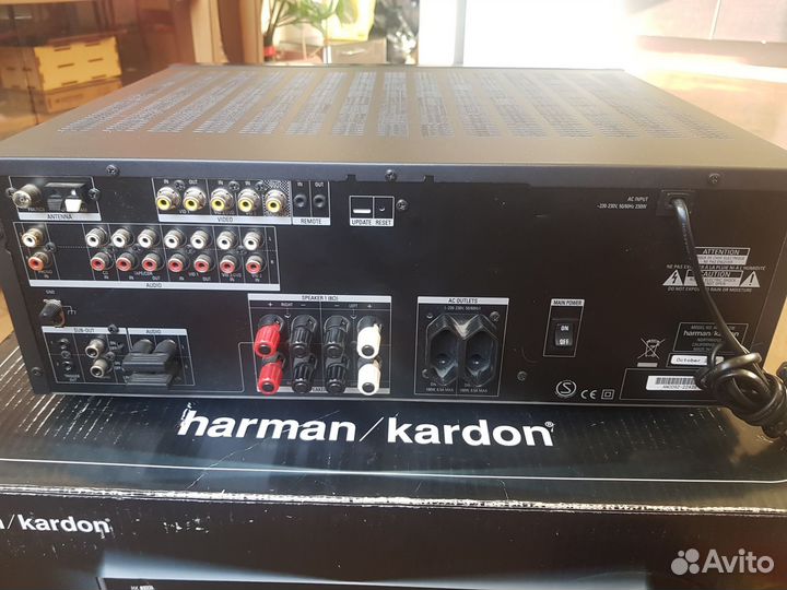 Усилитель Harman Kardon