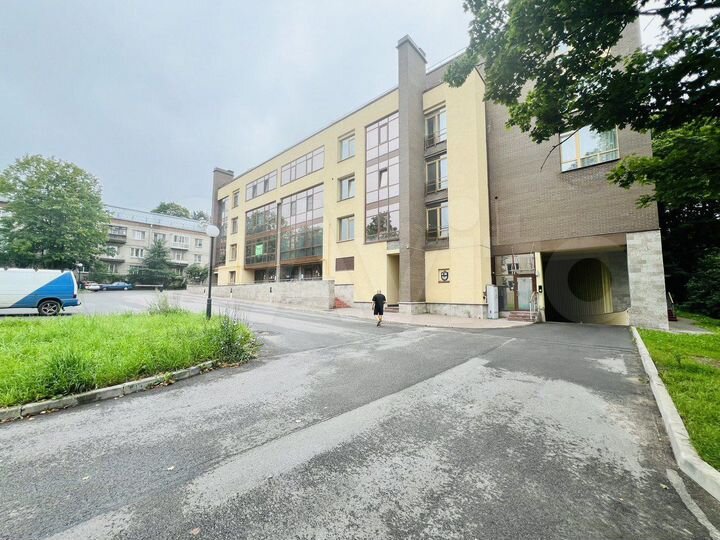 Г.Пушкин, Софийский Бульвар 32а, 70 м2